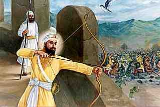 Guru Gobind Singh providing protection cover for the Sahibzade